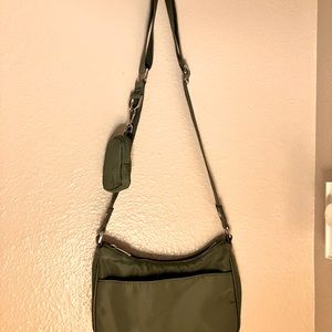 Wild Fable olive green purse